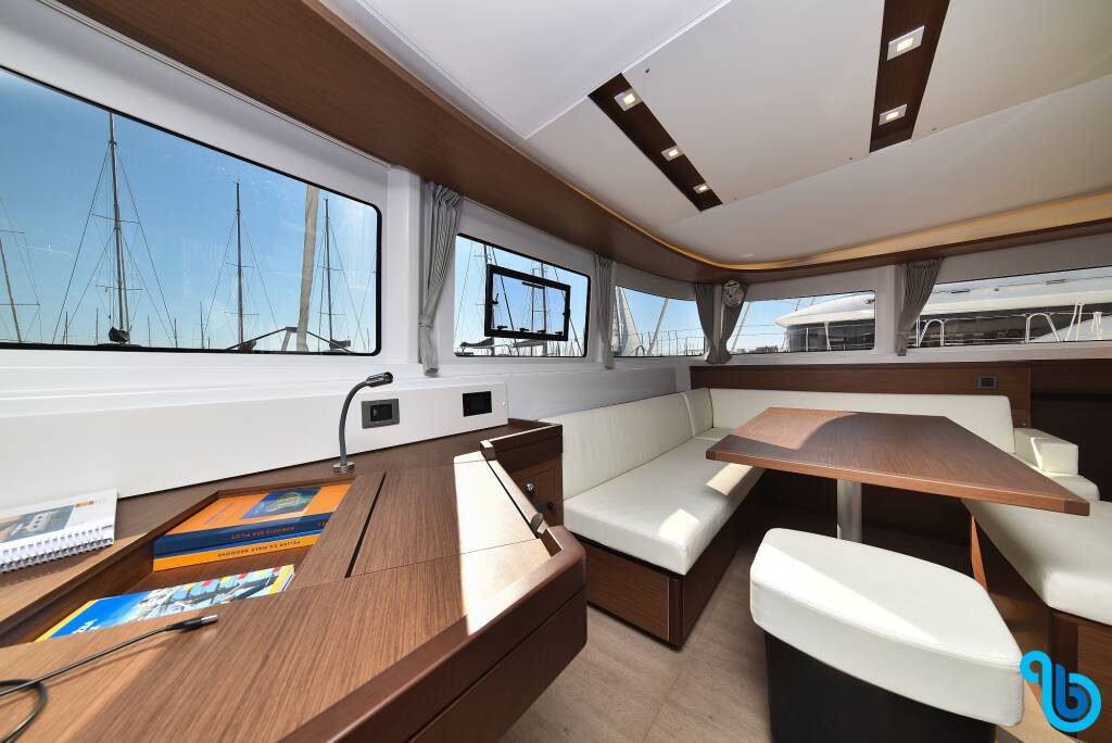 Lagoon 46_, Majestic