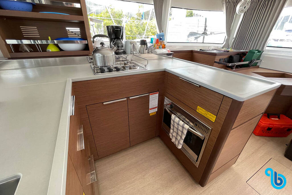 Lagoon 46, SailMate