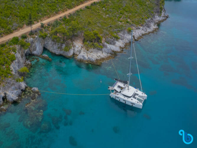 Lagoon 46  ESPABILIA, (ac,Gen,W/Maker)