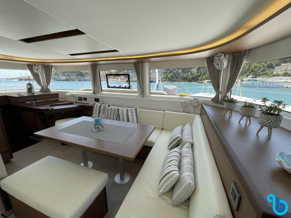 Lagoon 46, Grand Blue