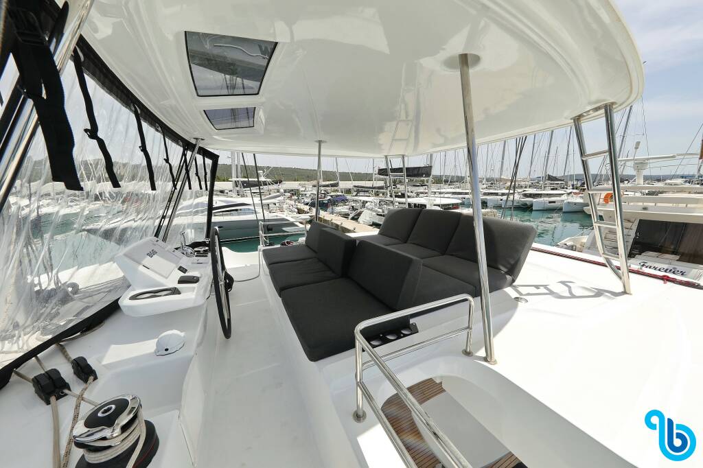 Lagoon 50, High Life