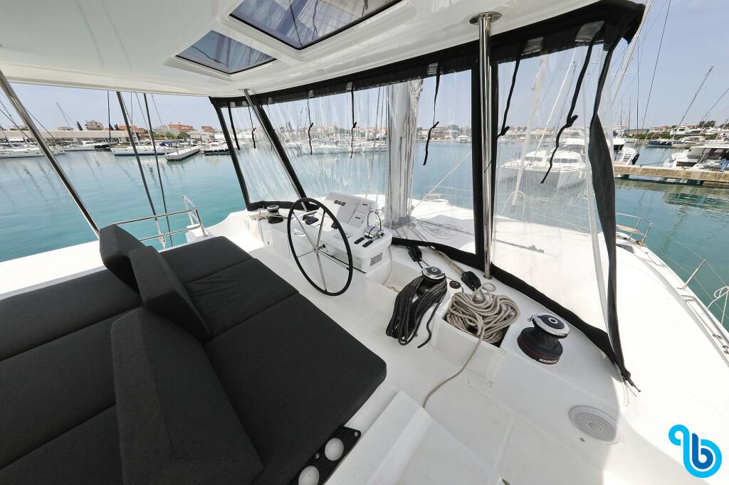 Lagoon 50, High Life