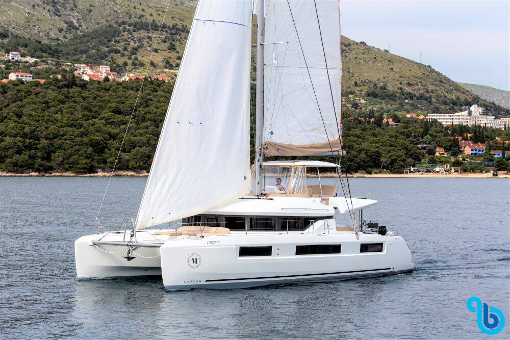 Lagoon 50, 