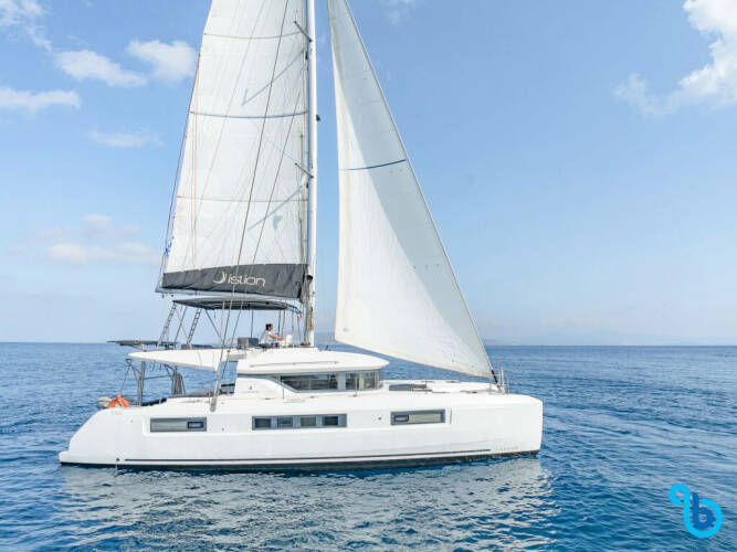Lagoon 50 Spiros (ONLY SKIPPERED)