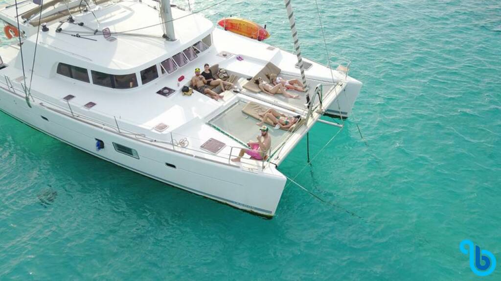 Lagoon 500, Vip One