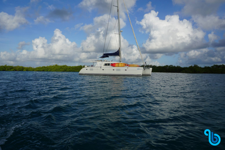 Lagoon 500 | Sand Star