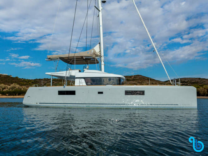 Lagoon 52 Flybridge MADININA
