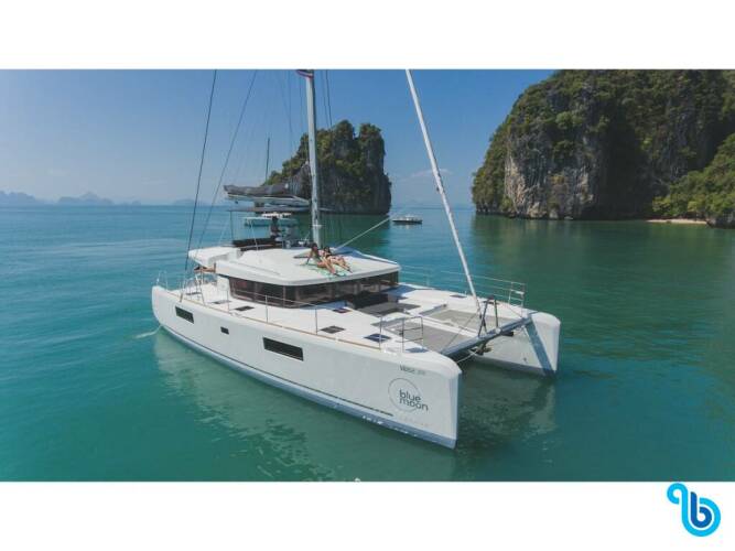 Lagoon 52 | Blue Moon
