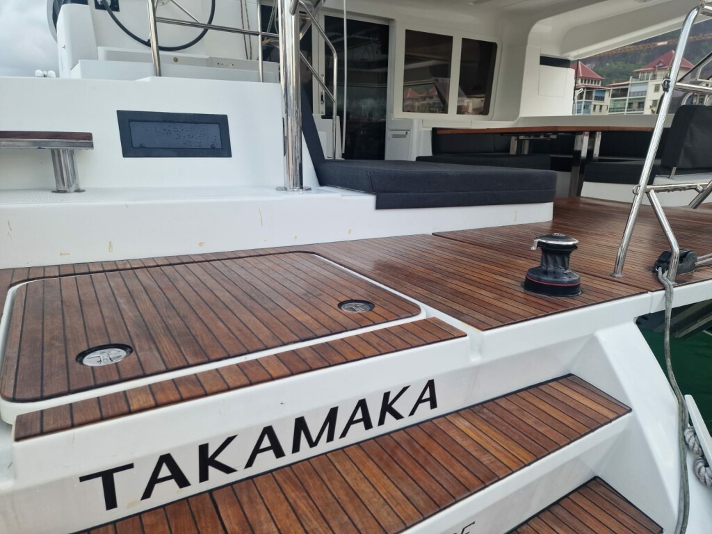 Lagoon 52, Takamaka