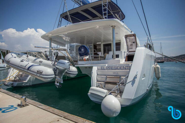 Lagoon 52 EL PRESIDENTE