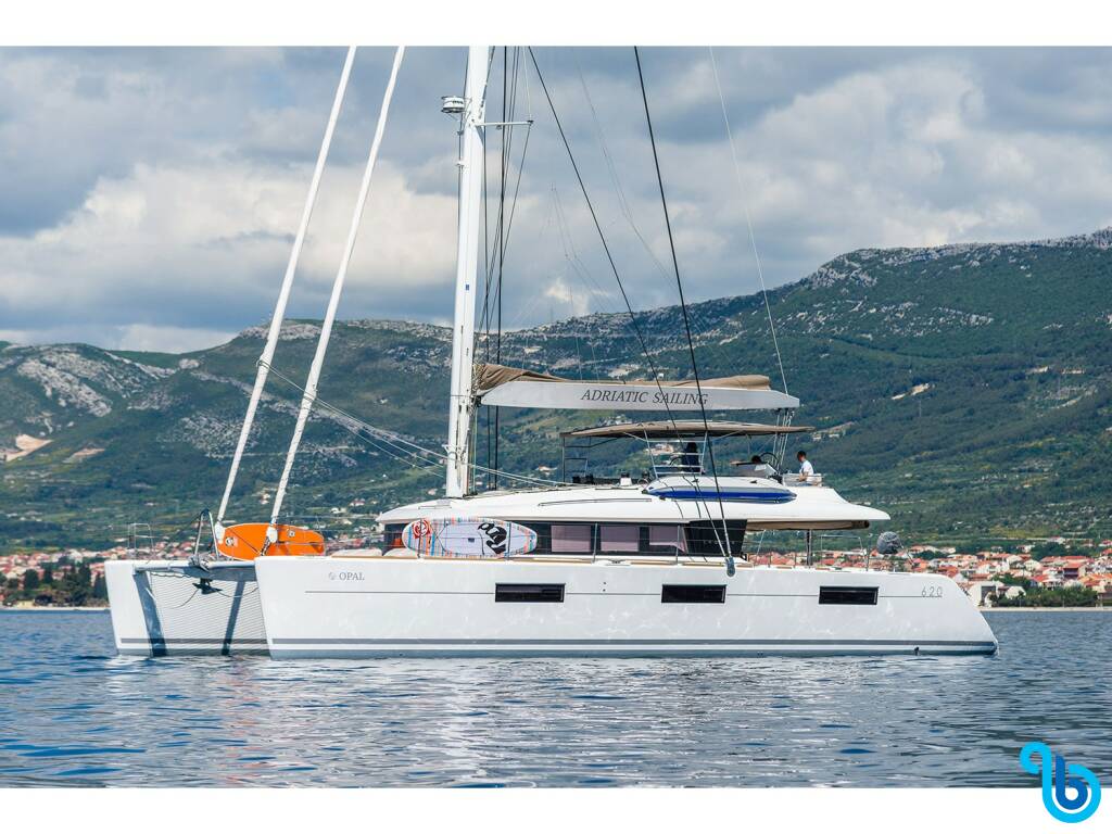 Lagoon 620, OPAL