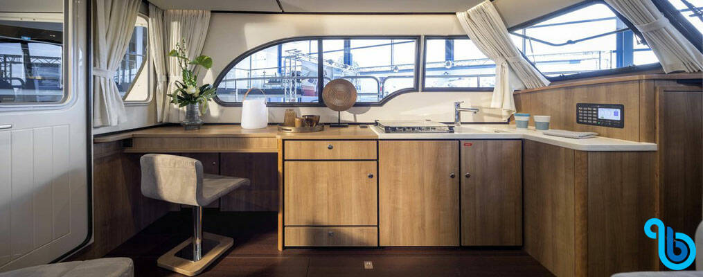 Linssen Grand Sturdy 35.0 Sedan Intero, La Gourmandise