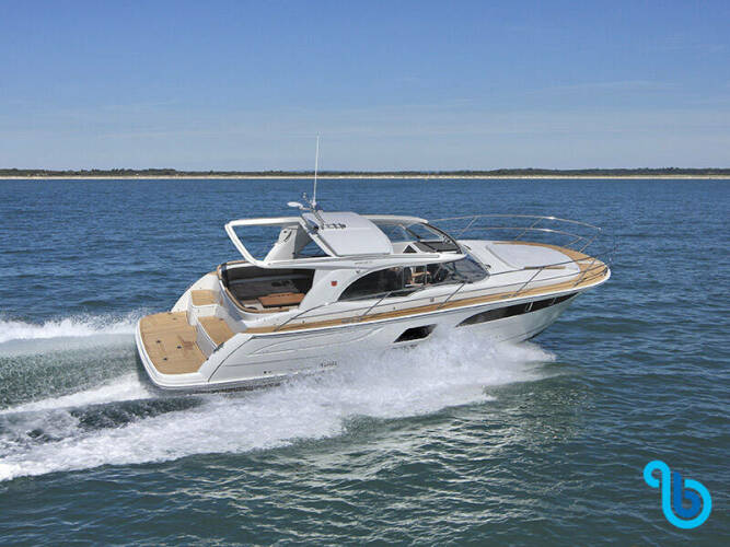 Marex 360 Cabriolet Cruiser True North