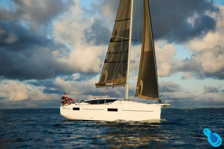 Maxus 35  Angelmiles 2