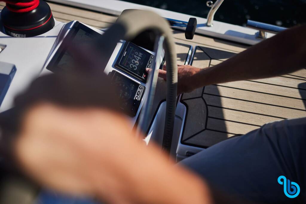 Maxus 35 , Angelmiles 2