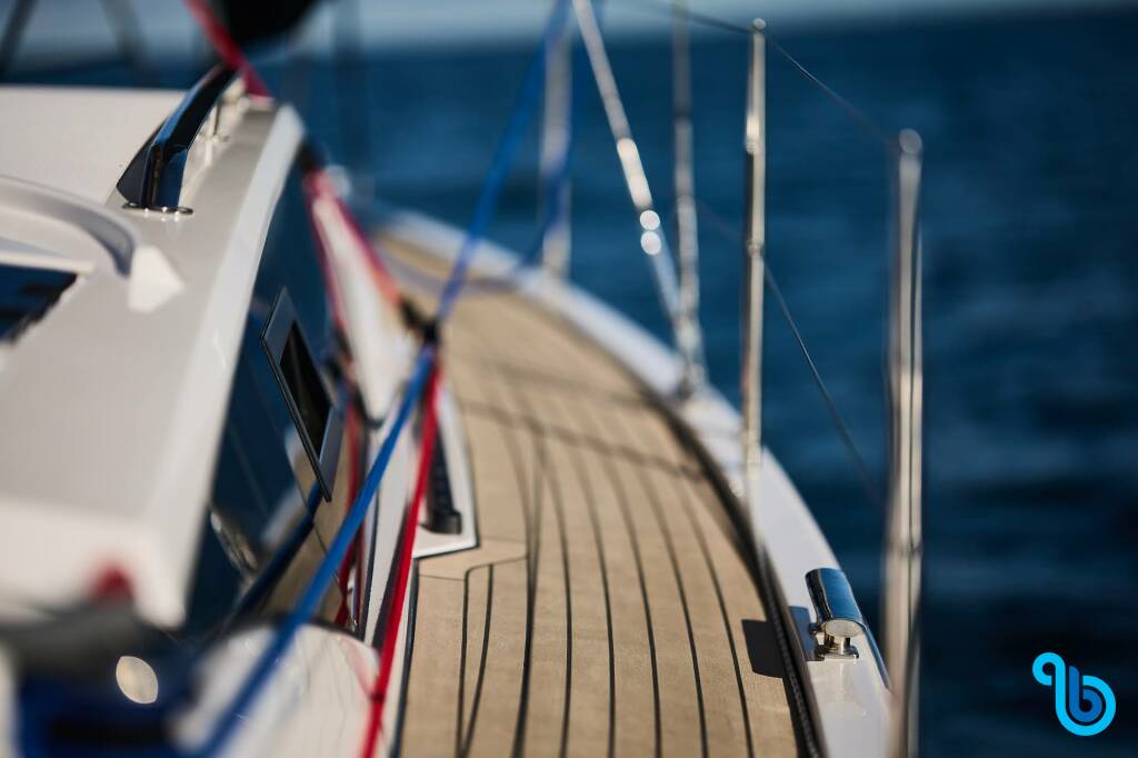 Maxus 35 , Angelmiles 2