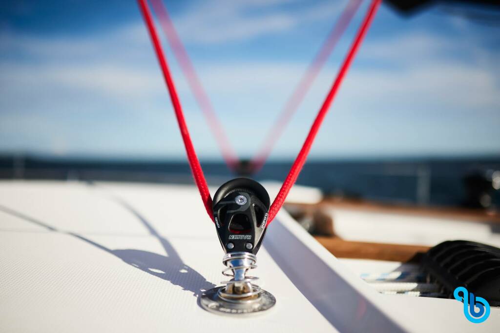 Maxus 35 , Angelmiles 2