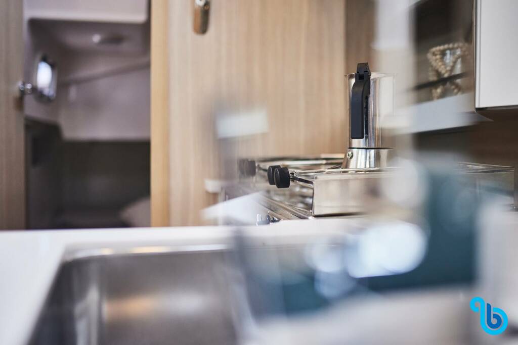 Maxus 35 , Angelmiles 2