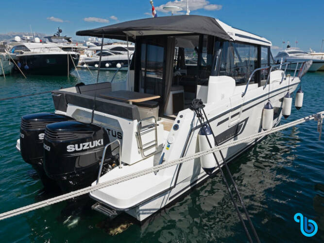 Merry Fisher 1095 RENATUS