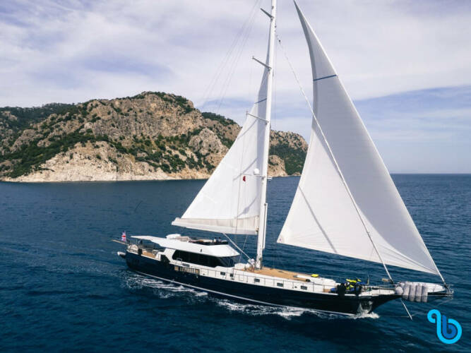 MOTORSAILOR GOOD LIFE Good Life