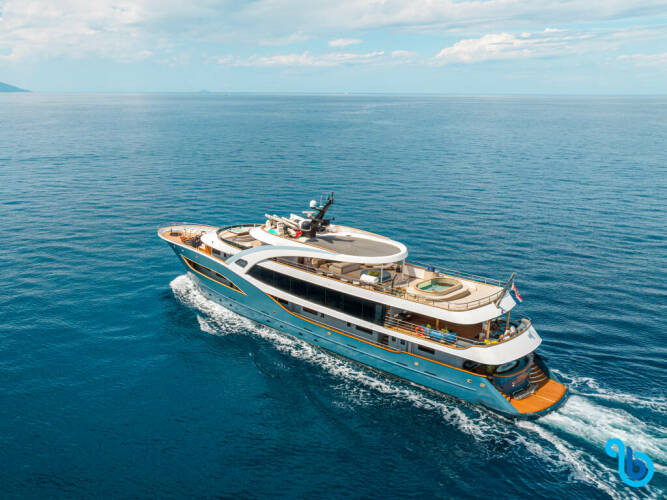 Motoryacht Bella Bella