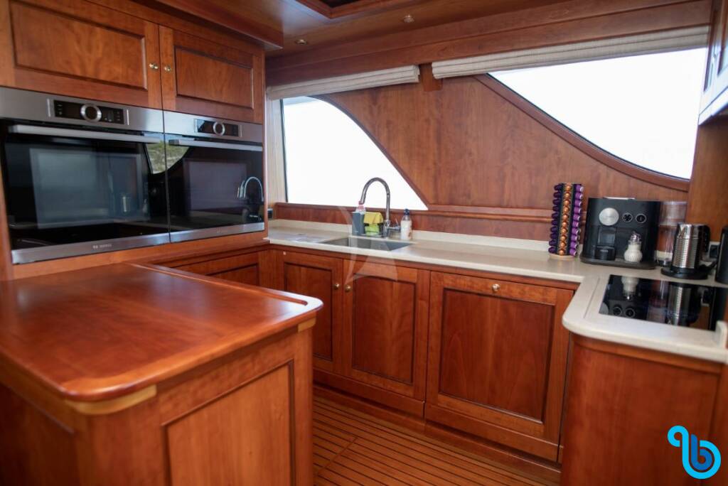 Motoryacht, Sea Breeze II