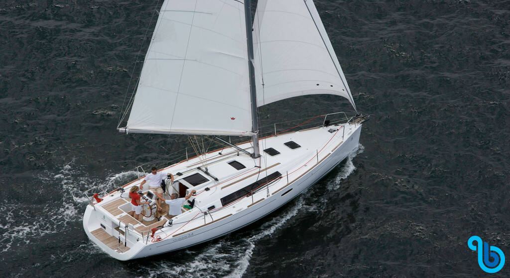 Oceanis 34, Seneca