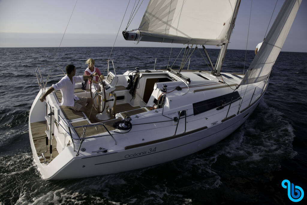 Oceanis 34, Seneca