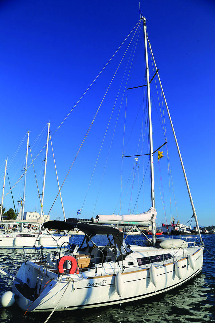 Oceanis 37, Galene