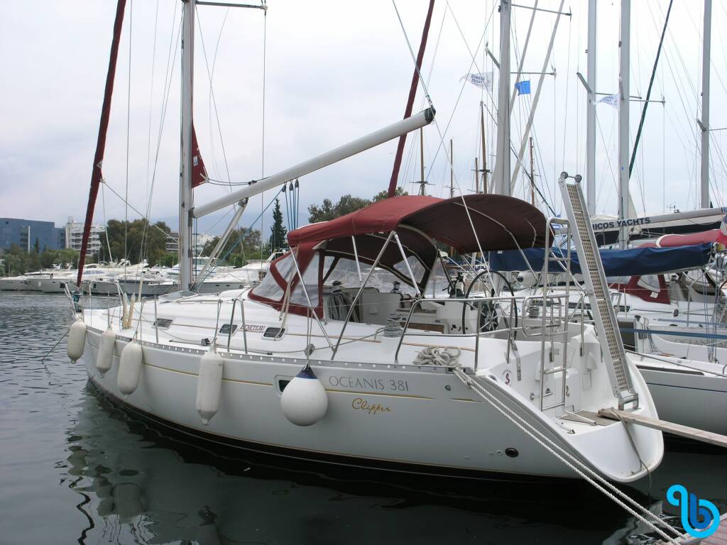 Oceanis 381 Clipper, Ouranos