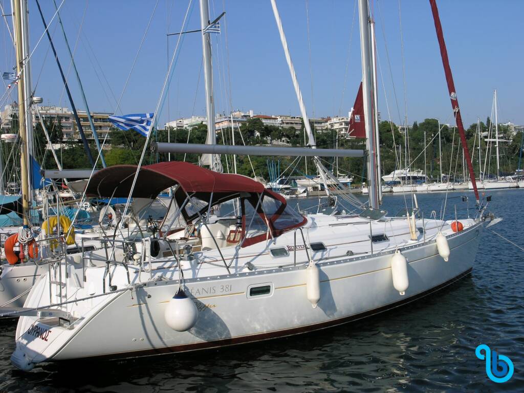 Oceanis 381 Clipper, Ouranos