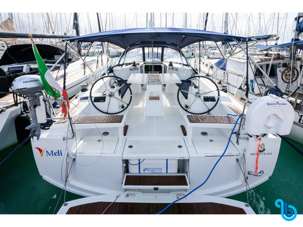 Oceanis 38.1, Meli - Comfort line