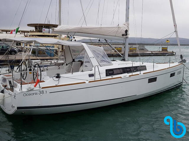 Oceanis 38.1, Lampo