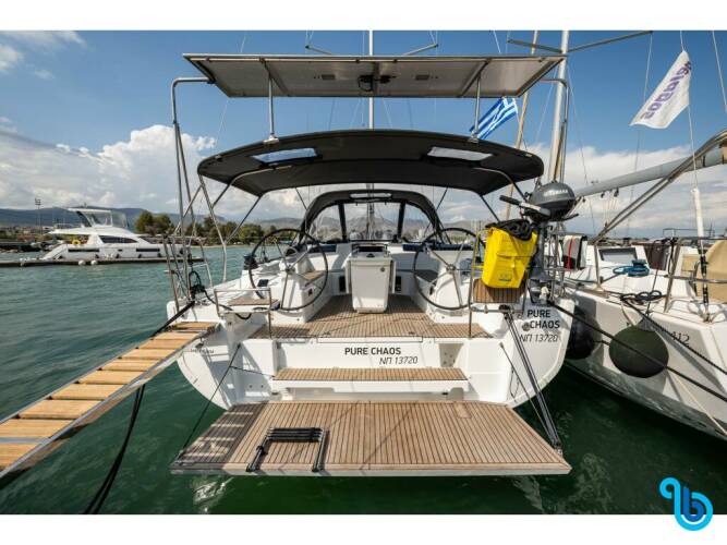 Oceanis 40 The Small Orange Boat