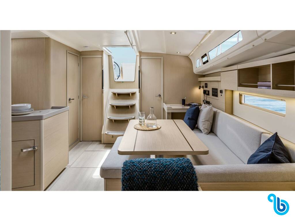 Oceanis 40.1 , TBA (bowthruster,inox gangway, solar panels, inverter, teak cockpit)