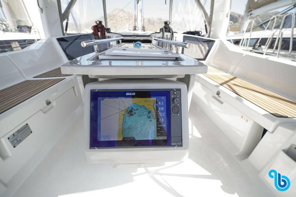 Oceanis 41.1 Performance, 