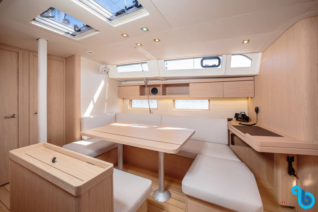 Oceanis 46.1, Nefele