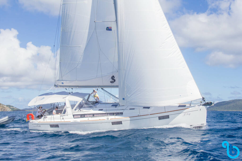 Oceanis 48, J Dog