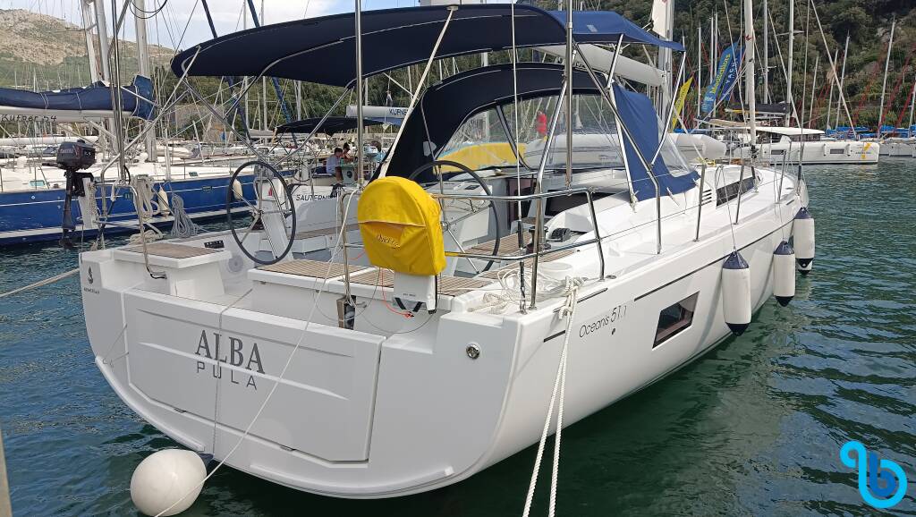 Oceanis 51.1, Alba