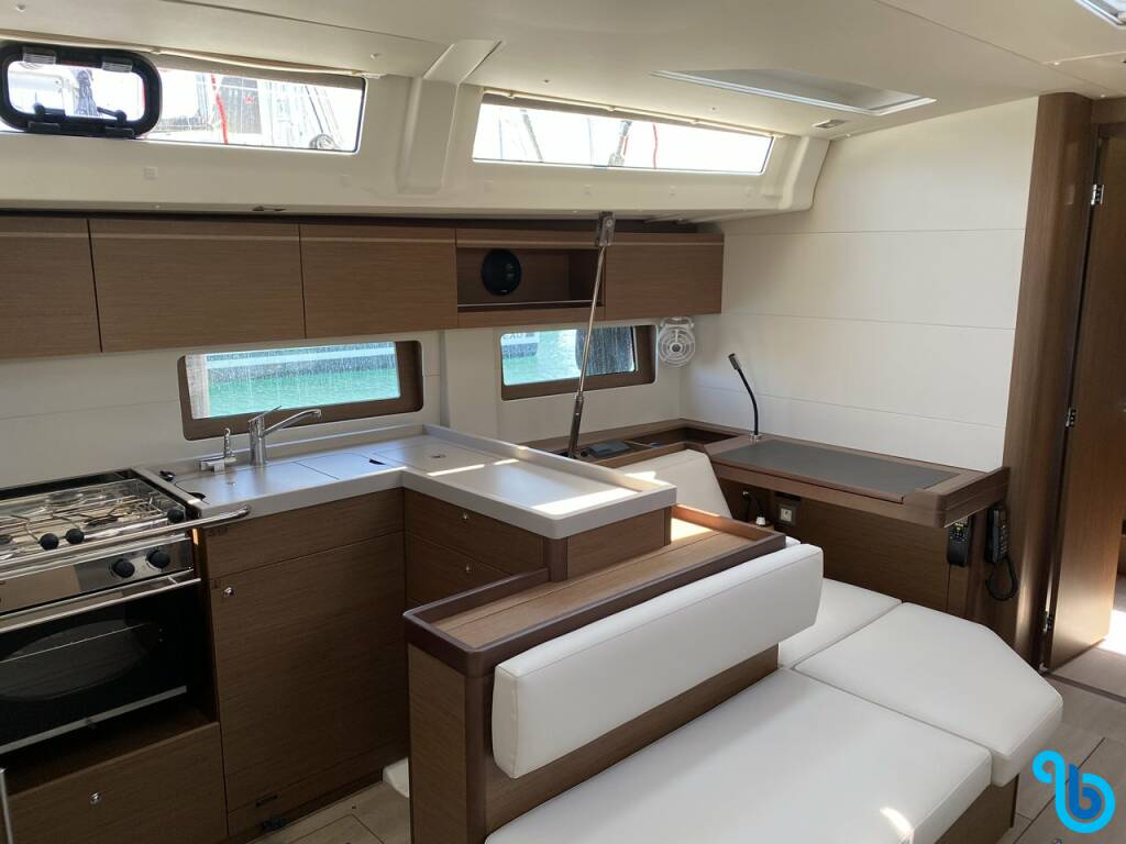 Oceanis 51.1, Captain George