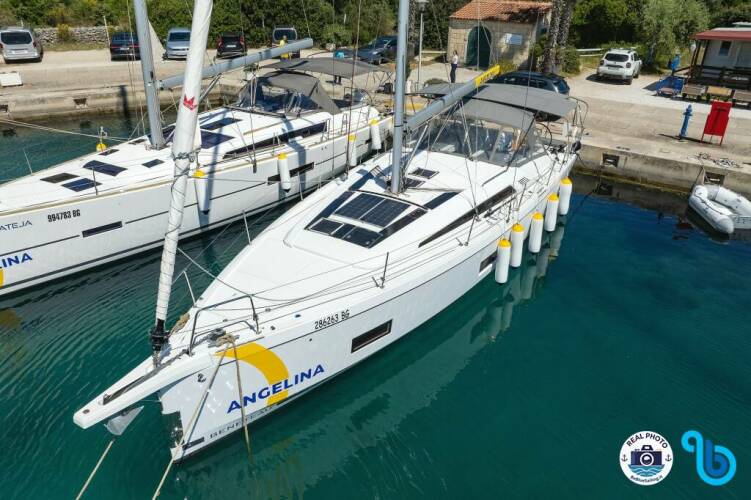 Oceanis 51.1 SEADUCTION