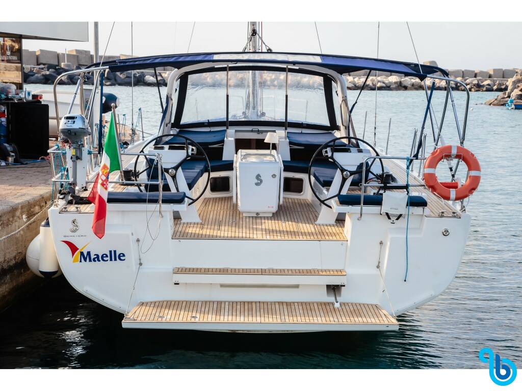 Oceanis 51.1, Maelle