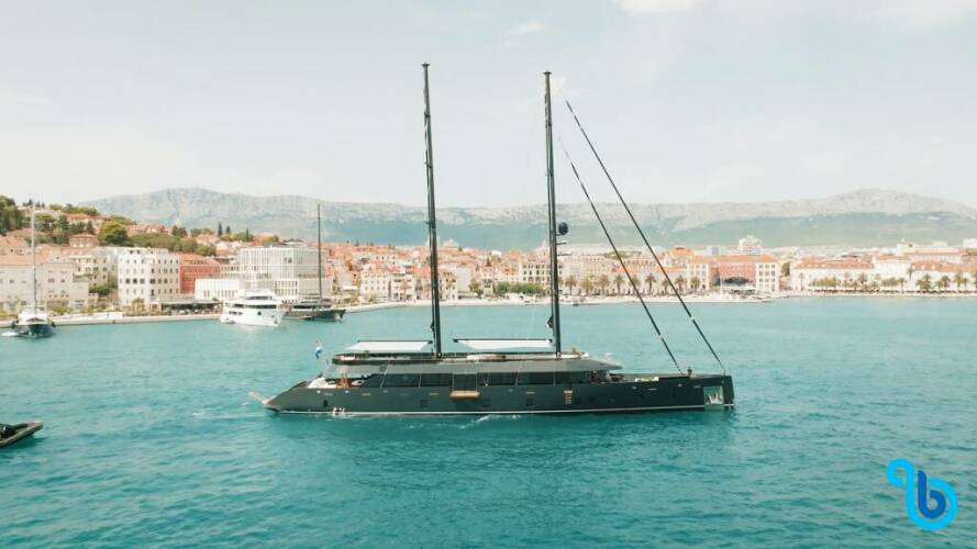 Reposado Yate de lujo de vela