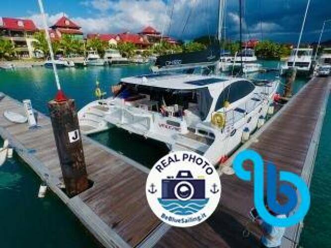 Sea-Tribe DH550 | VALERIE