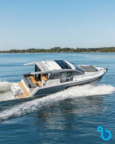 Sealine C335 Min Maity