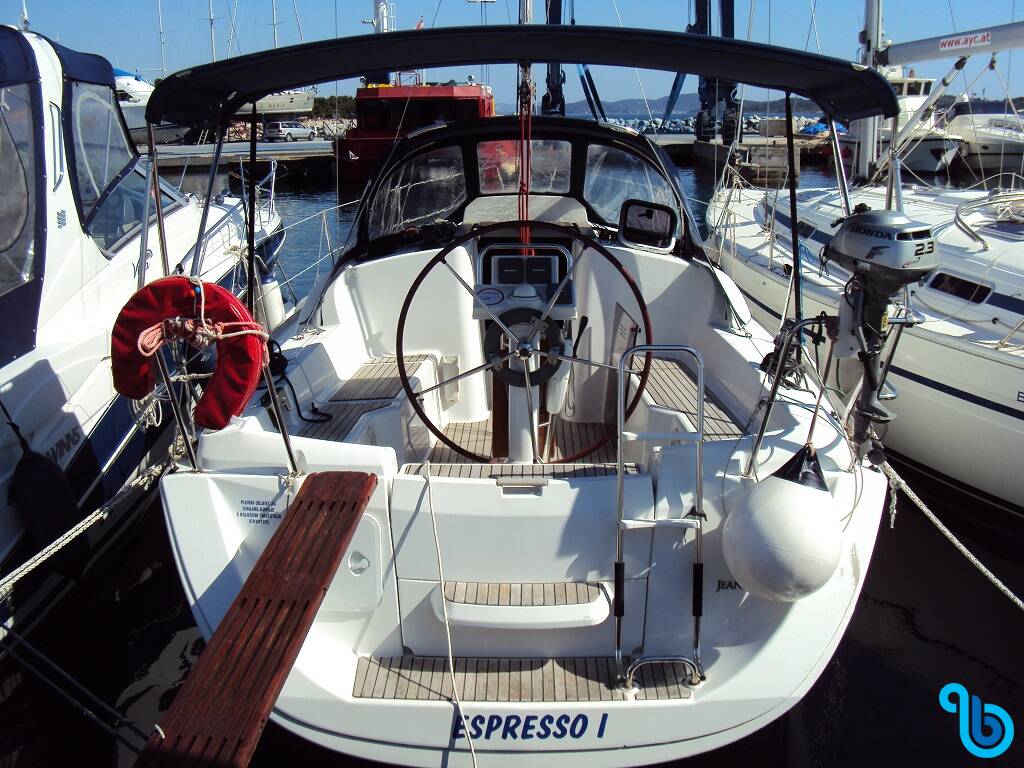 Sun Odyssey 30i, Espresso 2