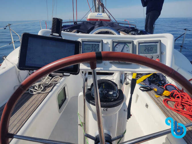 Sun Odyssey 32 Jami 3