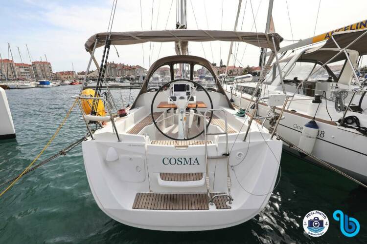 Sun Odyssey 33 COSMA