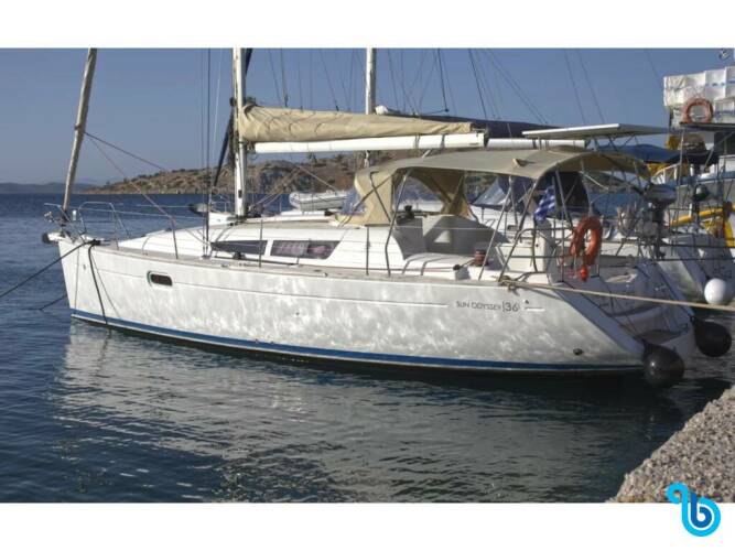 Sun Odyssey 36 Candy