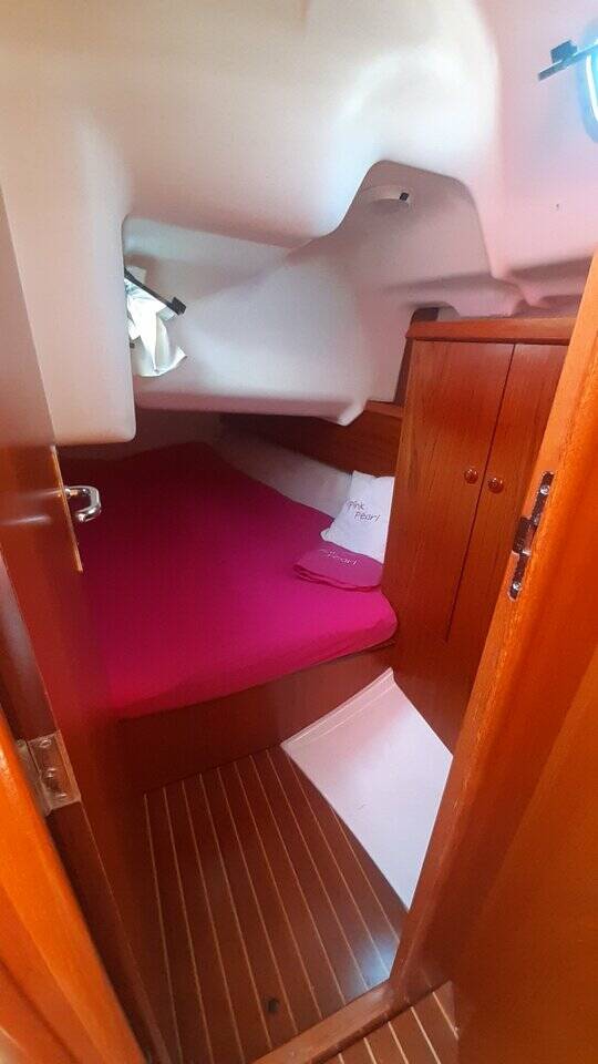 Sun Odyssey 37, Pink Pearl